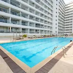 Azul Infinito Para Disfrutar En La Bella Cartagena