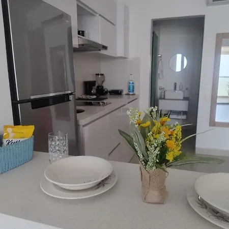 Azul Infinito Disfrutar En La Bella Apartamento *